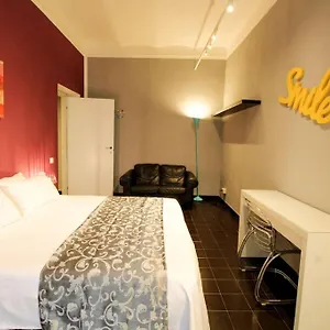  Appartamento Lovely 2 Bedroom Apartment-6 Pax By Yourhost